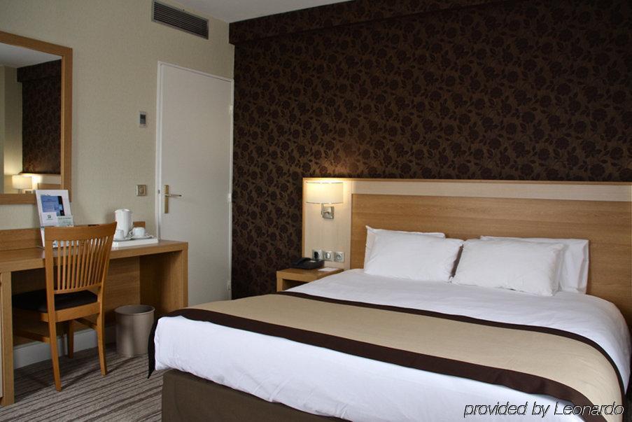 Best Western Plus Hotel Malherbe Caen Room photo